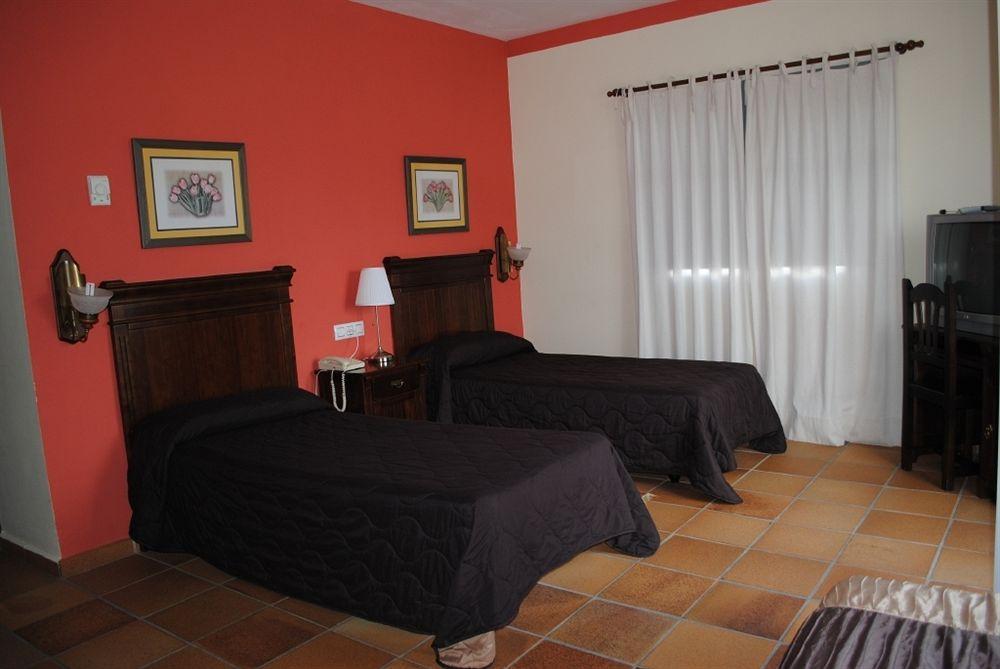 La Palmosa Hotel Alcala de los Gazules Bagian luar foto
