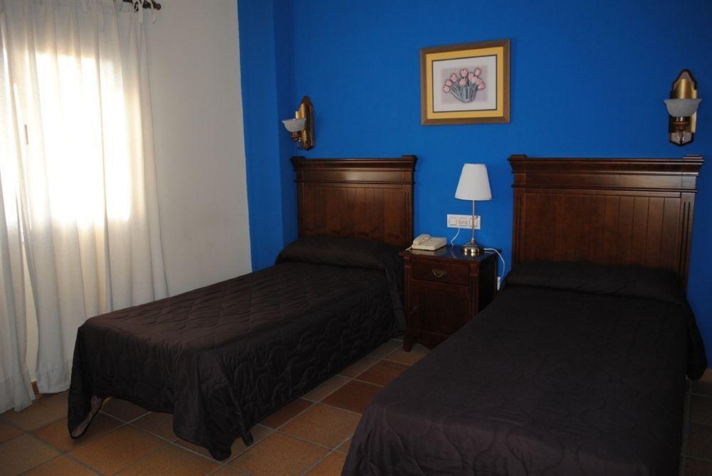 La Palmosa Hotel Alcala de los Gazules Bagian luar foto
