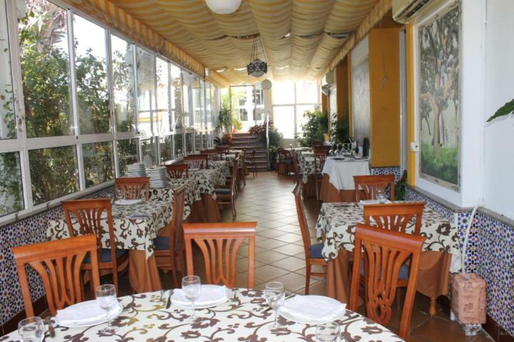 La Palmosa Hotel Alcala de los Gazules Bagian luar foto