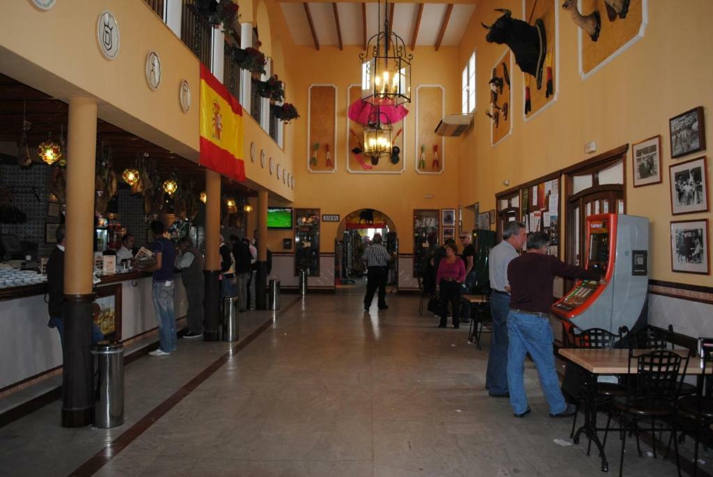 La Palmosa Hotel Alcala de los Gazules Bagian luar foto
